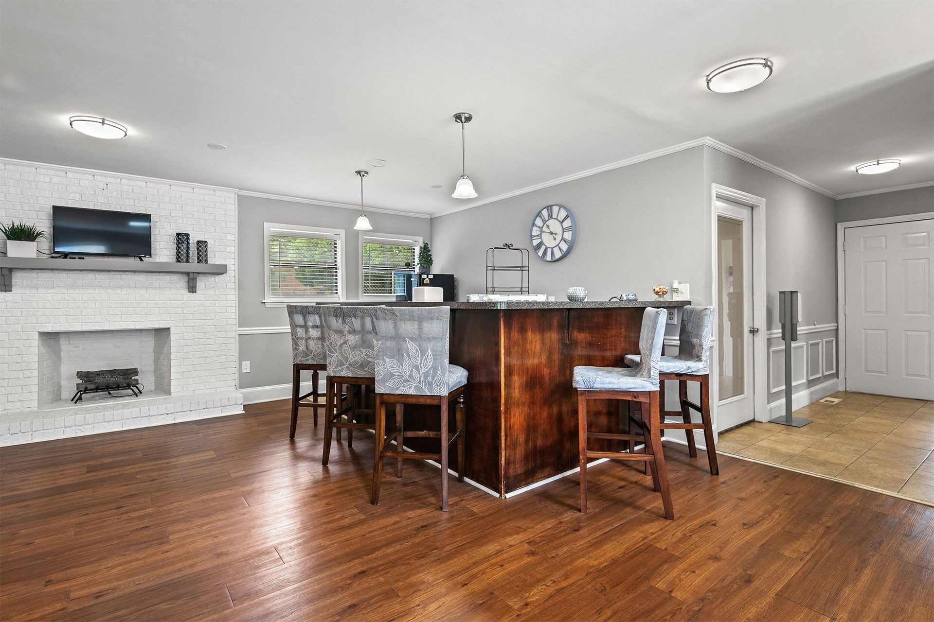 Cross Creek Cove _ Leasing Office